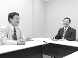 永吉代表と森上氏の対談模様